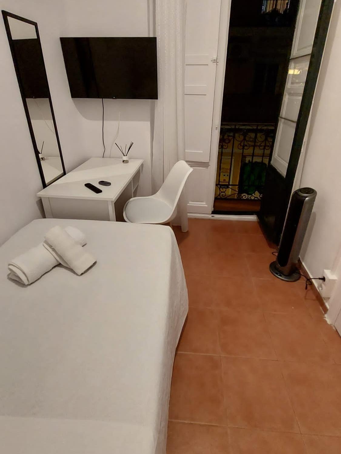 Habitacion Cerca Centro De Madrid Ruang foto