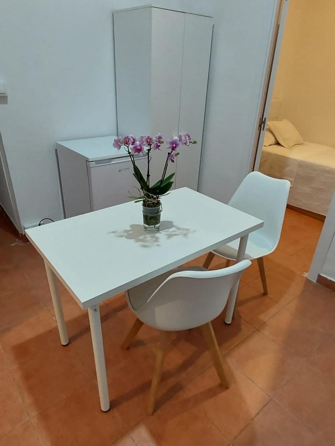 Habitacion Cerca Centro De Madrid Ruang foto
