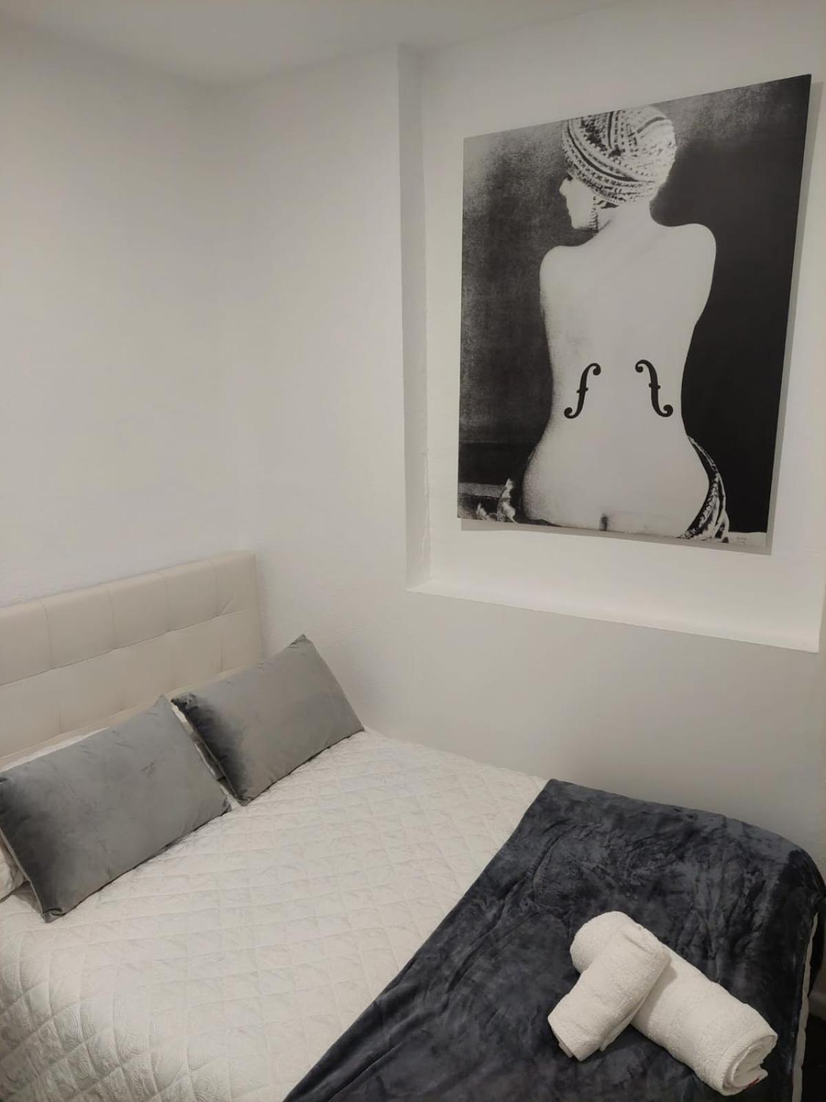 Habitacion Cerca Centro De Madrid Ruang foto